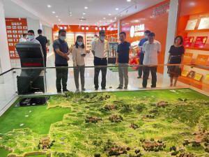 洛陽市市委常委、宣傳部長王飛蒞臨洛陽正大調(diào)研